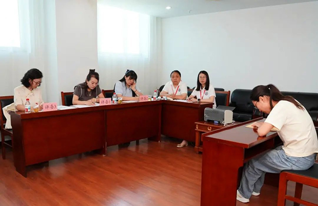 圖為盲人組視障學(xué)生參賽現(xiàn)場(chǎng)